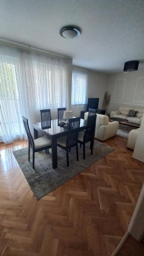 Urban Apartments 莫斯塔尔 外观 照片